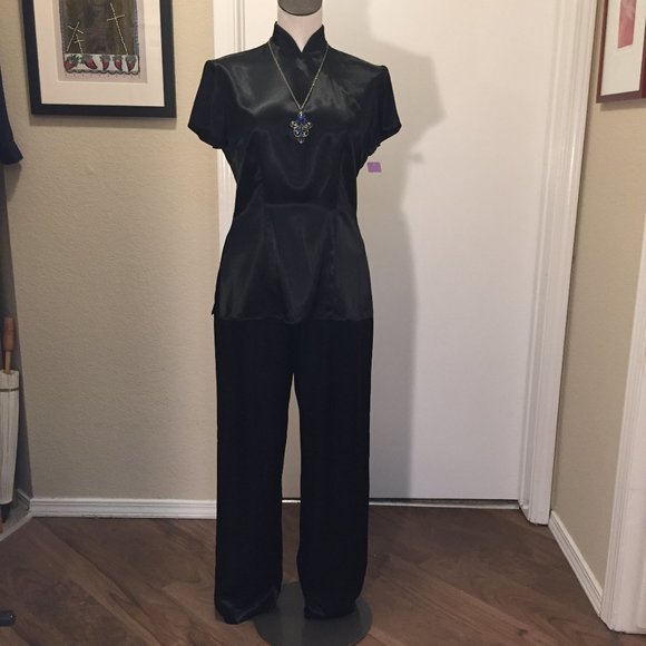 Mica Tops - NWT Vintage 90s Asian-style two-piece set